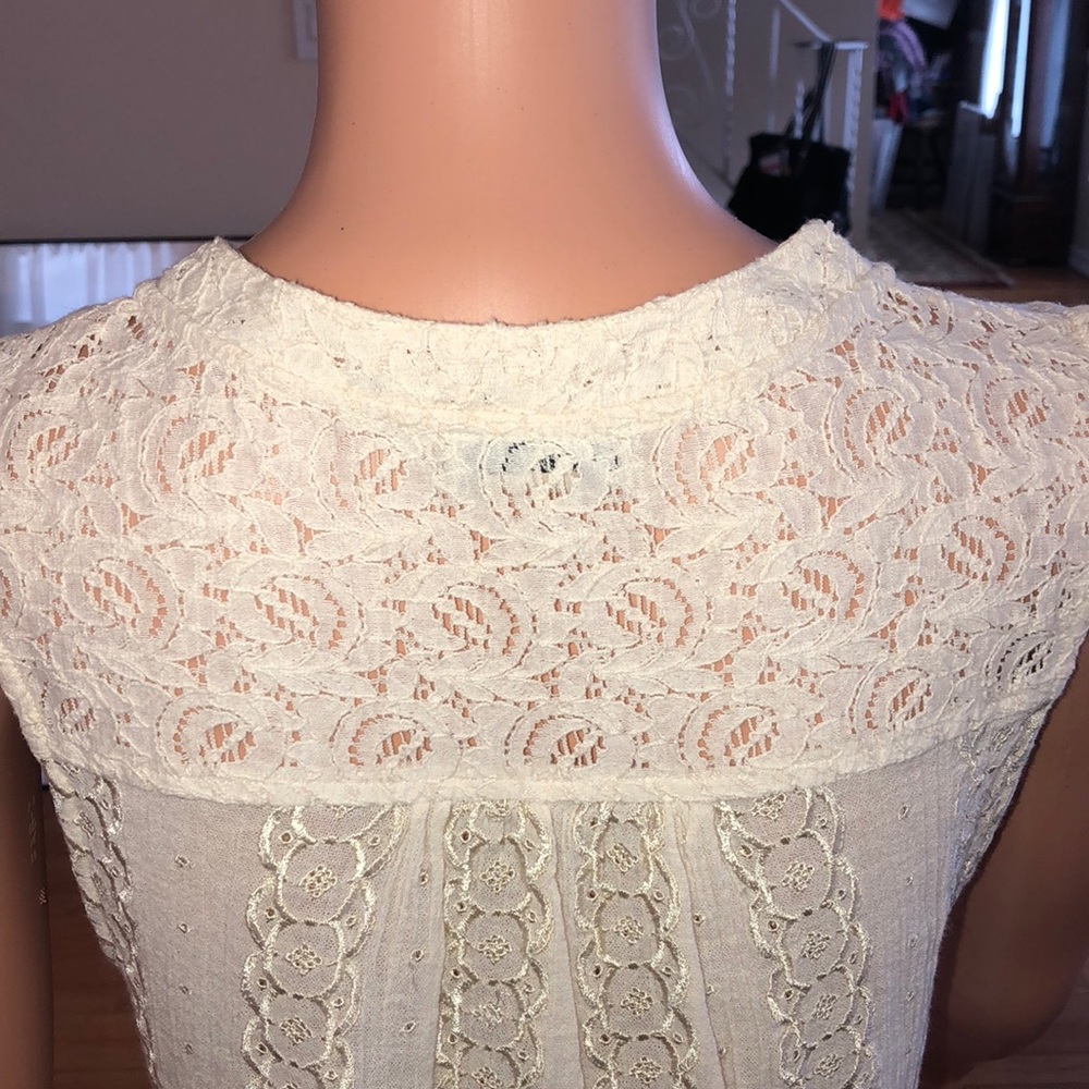 Lucky Brand cream colored sleeveless lace tunic - Picture 6 of 8